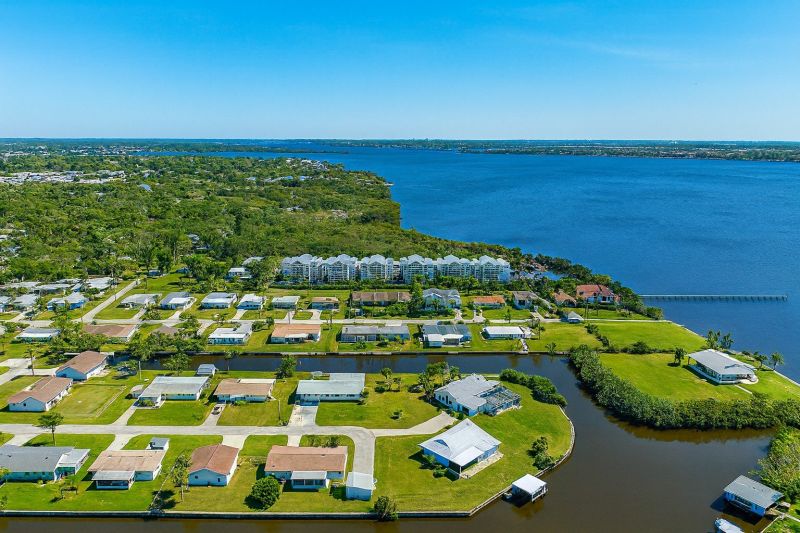 Local Wall Hole Repair in Ellenton, FL